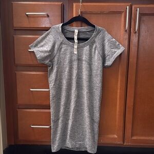 Grey Lululemon Swiftly Tech